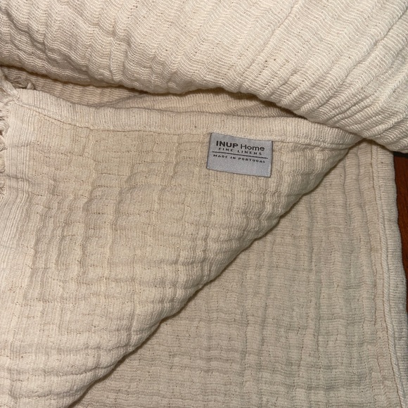 Inup Home Luxury THROW BLANKET Ivory MATELASSE MADE IN PORTUGAL 51”x 67”Cotton - Picture 6 of 7